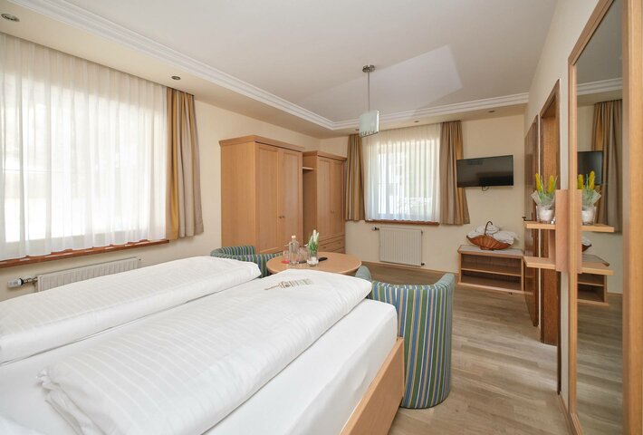 Double room directly on the lake - comfort double room