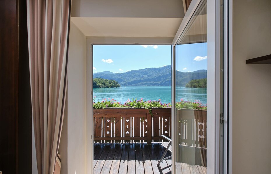 Doppelzimmer Salzburger Land · mit Balkon am See